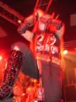 wwhell21.jpg (36kb)