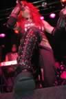 wykkedwytch-live1-0305.jpg (23kb)
